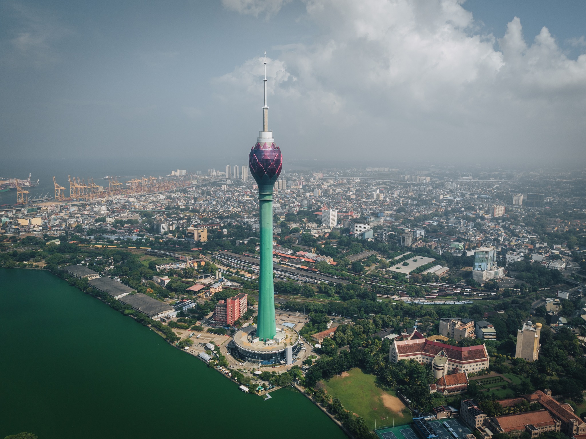 Colombo Lotus Tower: A Modern Marvel in the Heart of Sri Lanka
