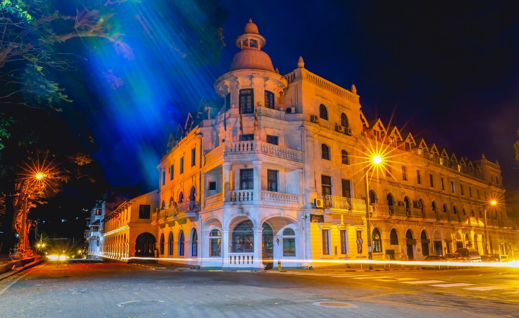 Queen’s Hotel, Kandy: A Timeless Blend of Colonial Elegance and Sri Lankan Heritage