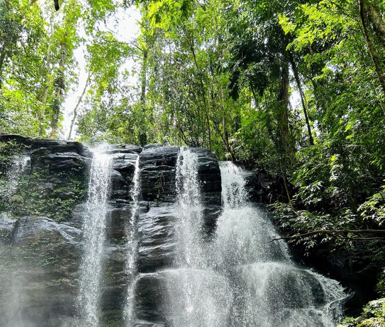 Kabaradola Ella: A Hidden Gem in Mathugama