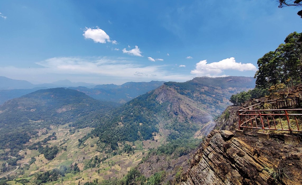 Harasbadda Mini World’s End: A Hidden Highland Gem