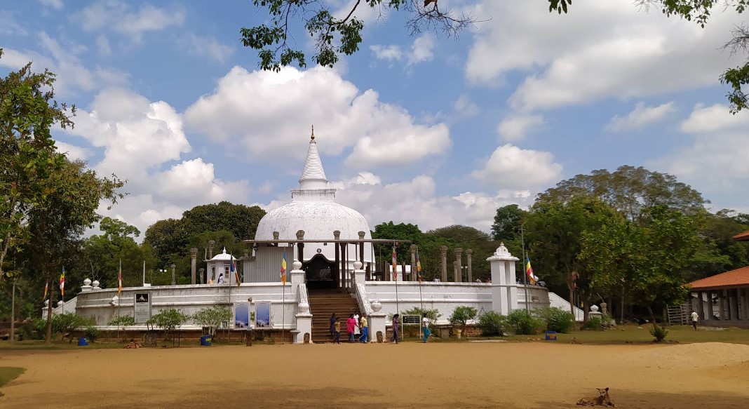 Lankaramaya: A Testament to Sri Lanka’s Ancient Buddhist Heritage