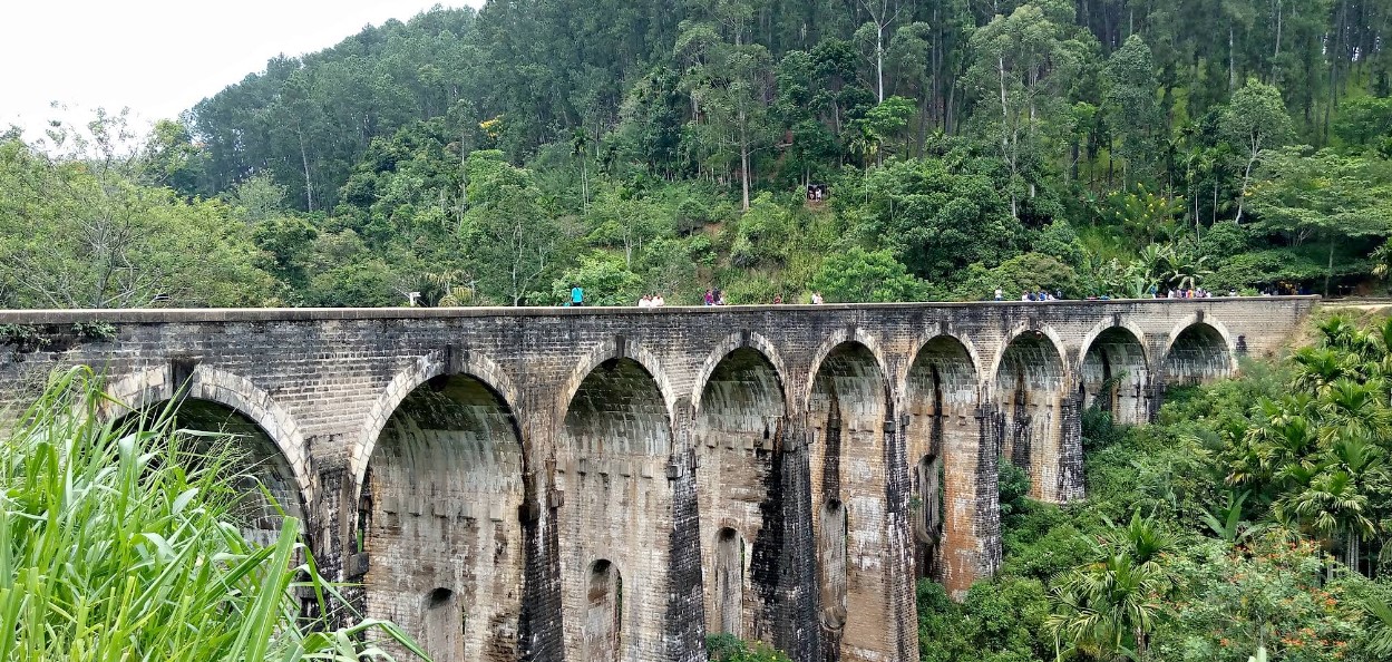 The Nine Arch Bridge: A Marvel of Colonial Architecture in Sri Lanka