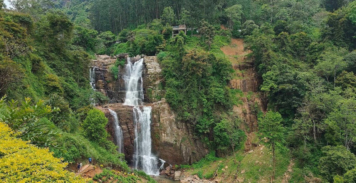 Ramboda Falls: The Majestic Cascade of Sri Lanka’s Hill Country
