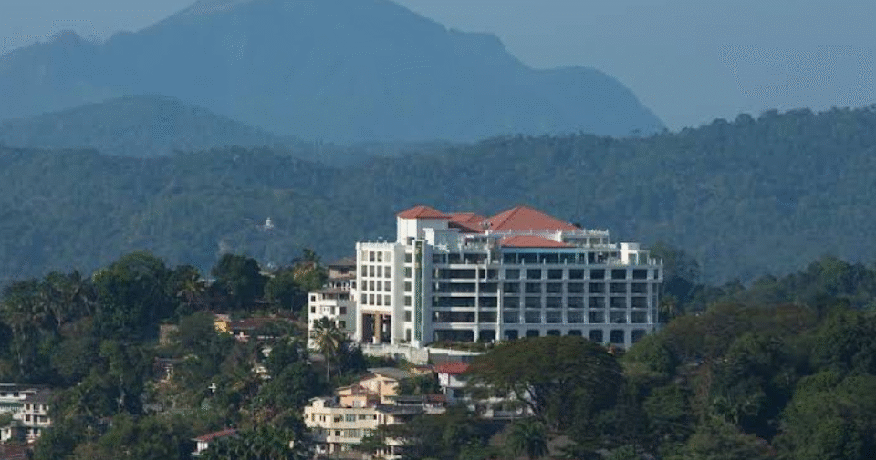 The Grand Kandyan Hotel: A Pinnacle of Luxury and Culture in Sri Lanka